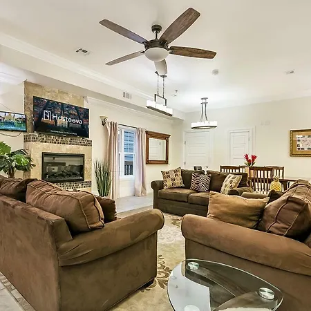 Modern 4Br City Condo 5Min Drive To Fq